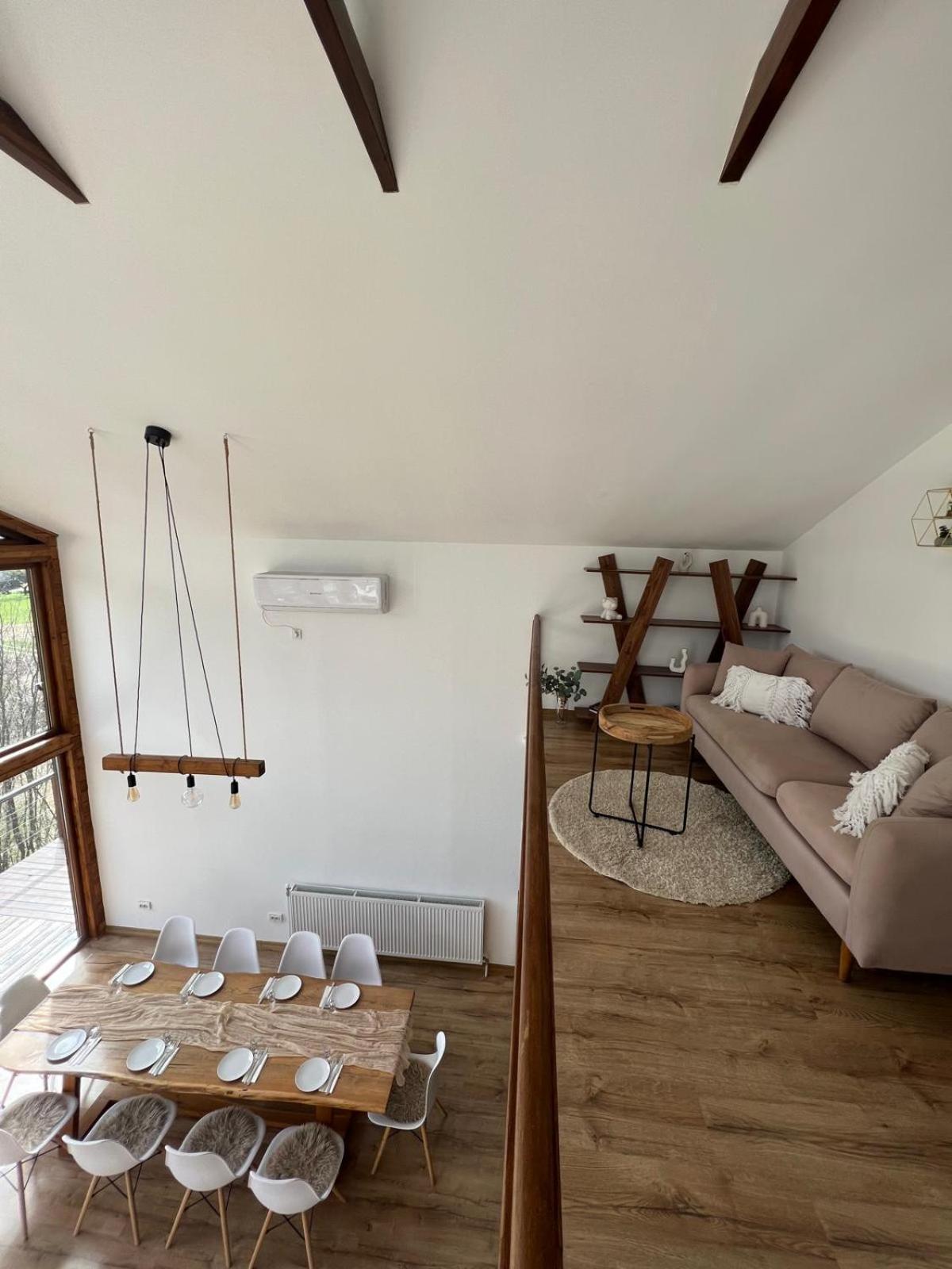 Le Chalet M - Cabana Cu O Panorama De Poveste. Surdesti  المظهر الخارجي الصورة